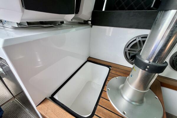 Island Time 37ft Axopar Yacht For Sale