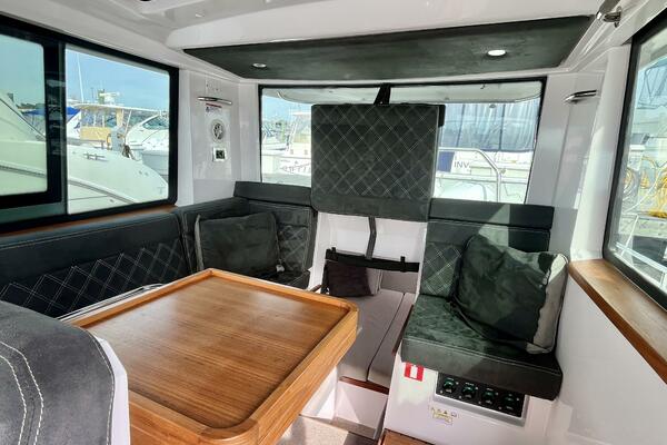 Island Time 37ft Axopar Yacht For Sale