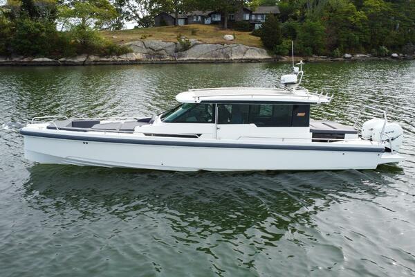 Island Time 37ft Axopar Yacht For Sale