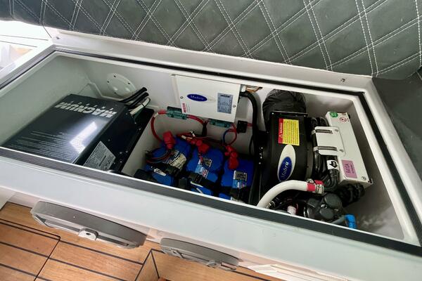 Island Time 37ft Axopar Yacht For Sale