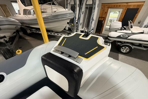 19ft Highfield Yacht For Sale