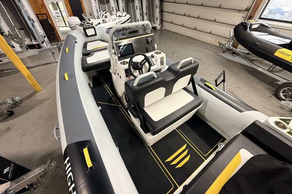 19ft Highfield Yacht For Sale