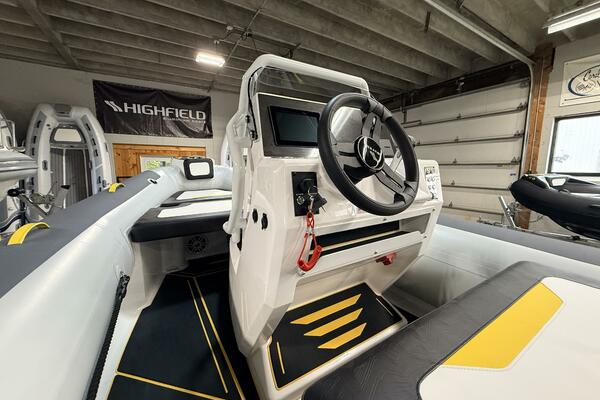 19ft Highfield Yacht For Sale