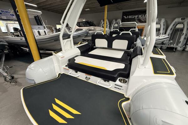 19ft Highfield Yacht For Sale