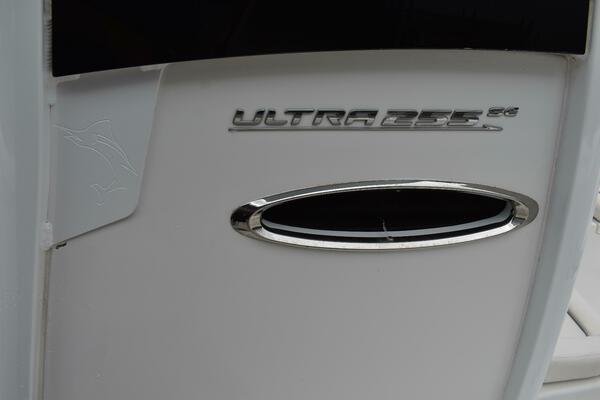 25ft Sea Hunt Yacht For Sale