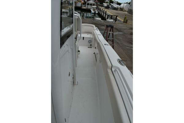 25ft Sea Hunt Yacht For Sale