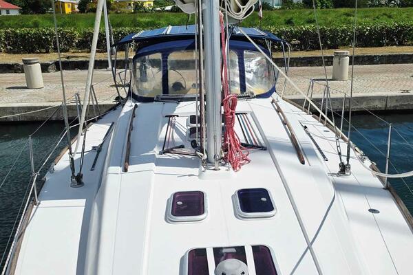 Knot Working  41ft Dufour Yacht For Sale