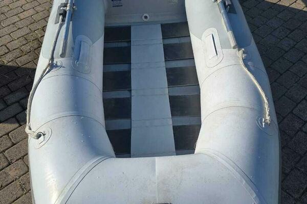 Knot Working  41ft Dufour Yacht For Sale