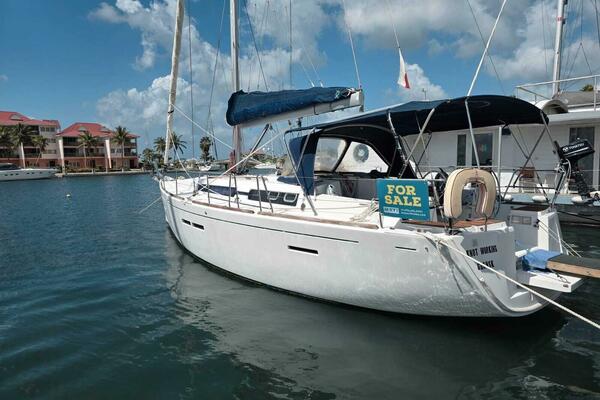 Knot Working  41ft Dufour Yacht For Sale