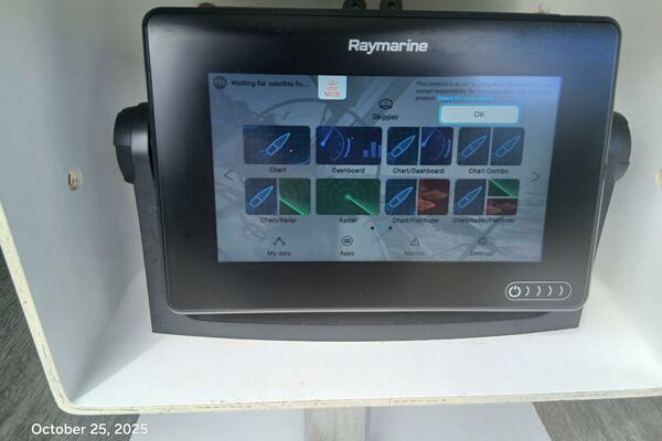 Knot Working  41ft Dufour Yacht For Sale