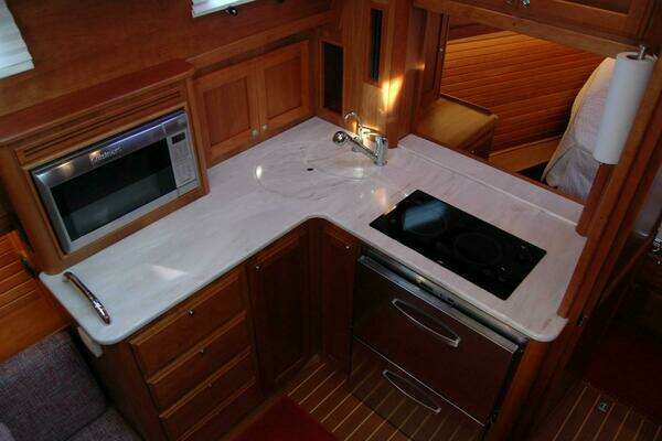 Sabre 38 Salon Express Yacht For Sale