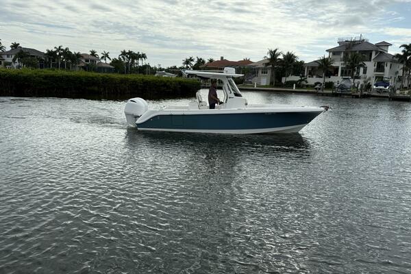 26ft Edgewater Yacht For Sale