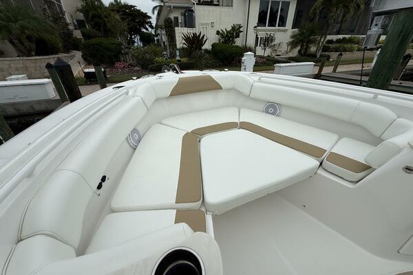 26ft Edgewater Yacht For Sale