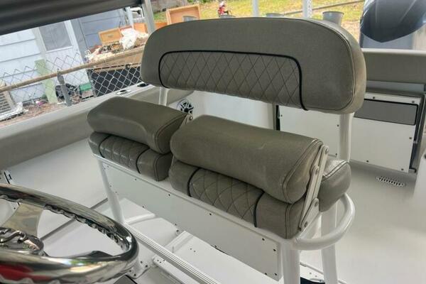 23ft Sportsman Yacht For Sale