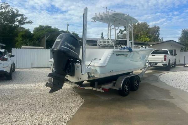 23ft Sportsman Yacht For Sale