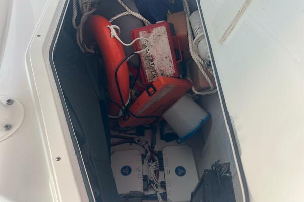 23ft Sportsman Yacht For Sale