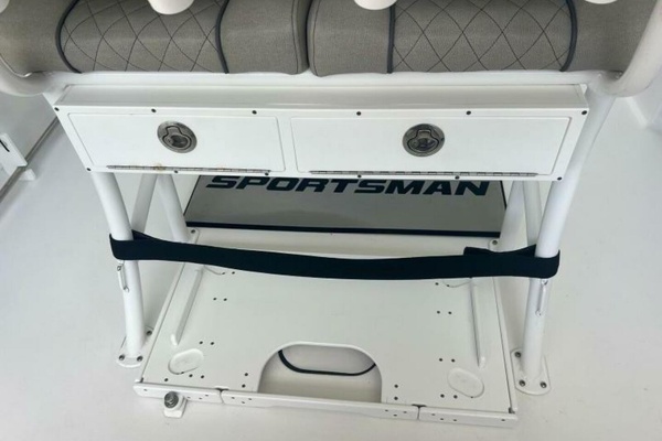 23ft Sportsman Yacht For Sale