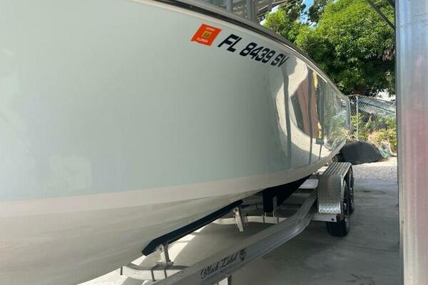 23ft Sportsman Yacht For Sale