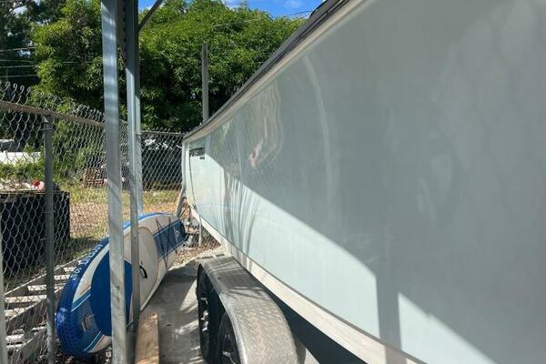 23ft Sportsman Yacht For Sale