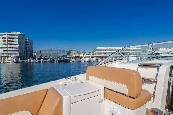 Chris-Craft Corsair 36 Yacht For Sale