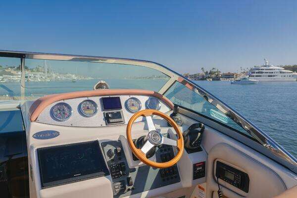 Chris-Craft Corsair 36 Yacht For Sale