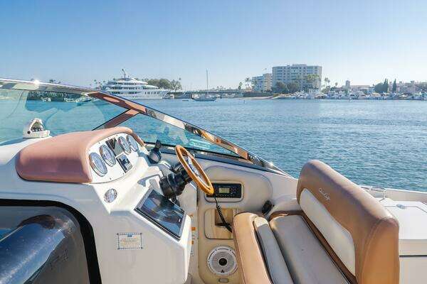 Chris-Craft Corsair 36 Yacht For Sale