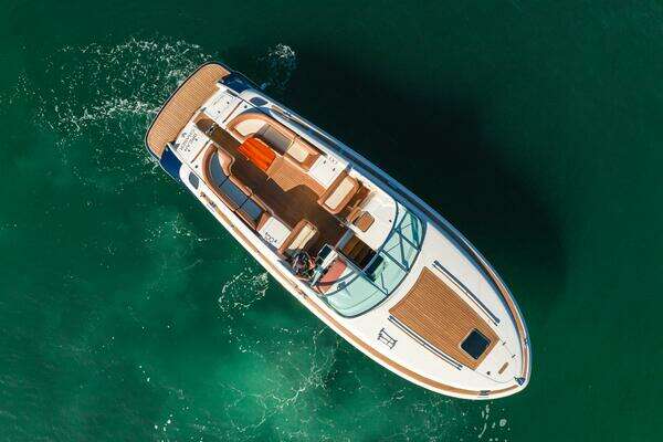 Chris-Craft Corsair 36 Yacht For Sale