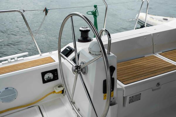 Orion 41ft Beneteau Yacht For Sale