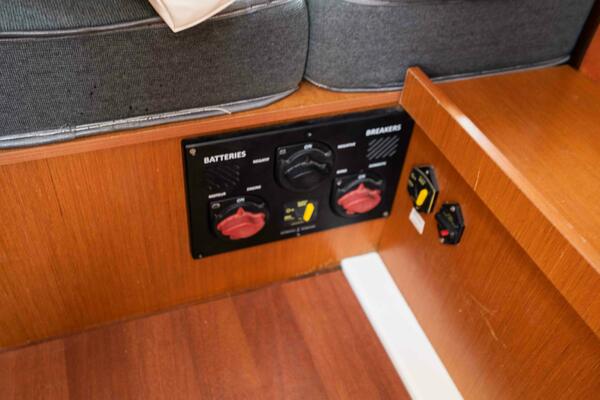 Orion 41ft Beneteau Yacht For Sale