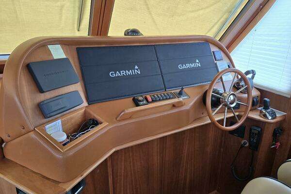 Sabre 48 Flybridge Yacht For Sale