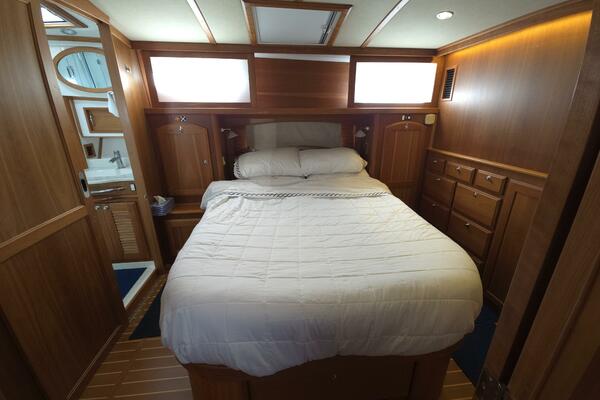 GRAYSON 48ft Sabre Yacht For Sale