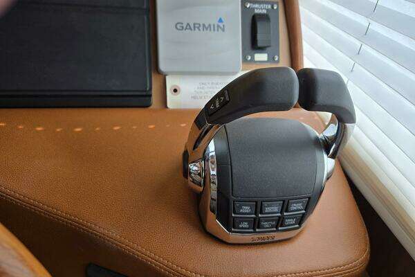 Sabre 48 Flybridge Yacht For Sale