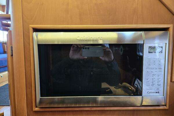 Sabre 48 Flybridge Yacht For Sale