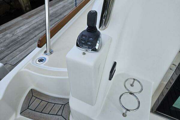 Sabre 48 Flybridge Yacht For Sale