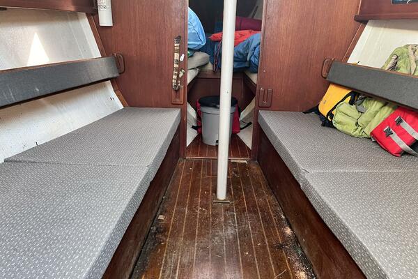 33ft Tartan Yacht For Sale