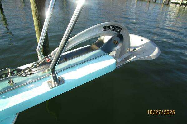 Photo of the 1989 Marine Trader 38 Double Cabin "Altamira"