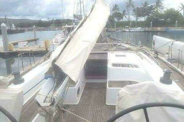 Hanse 630e Yacht For Sale