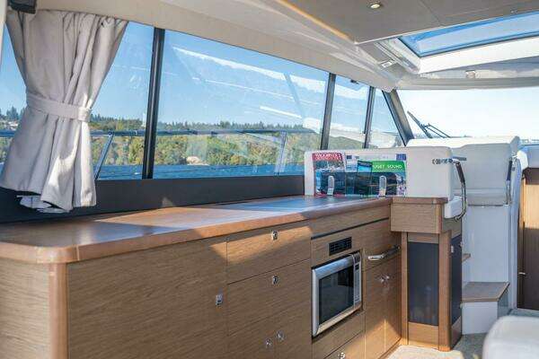 Jeanneau NC14 NC 14 Yacht For Sale