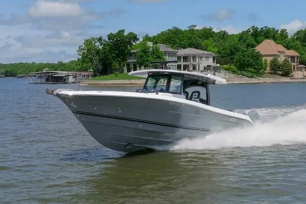 42ft HCB Yacht For Sale