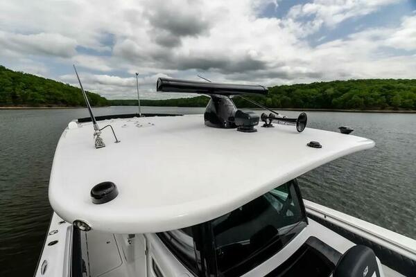 42ft HCB Yacht For Sale