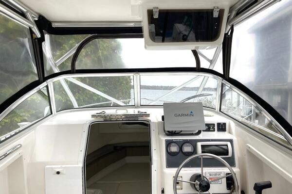 24ft Sport Craft Yacht For Sale