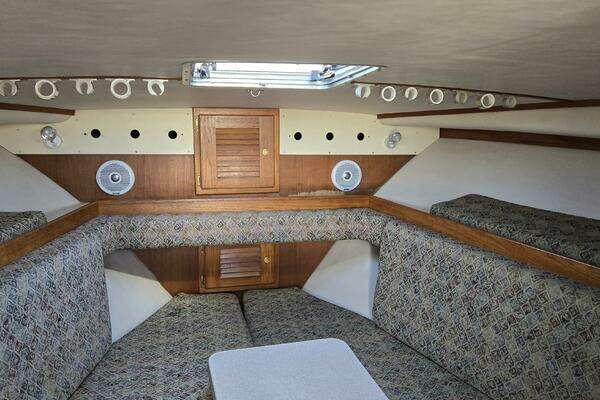 2003 Albemarle 32