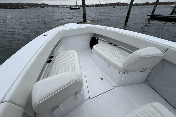 30ft Jupiter Yacht For Sale