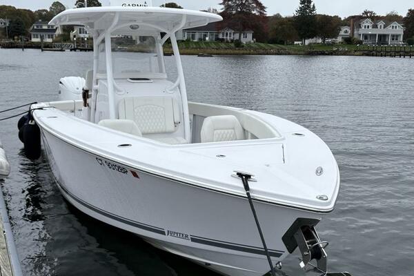 30ft Jupiter Yacht For Sale