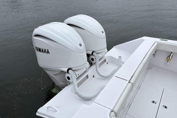 30ft Jupiter Yacht For Sale