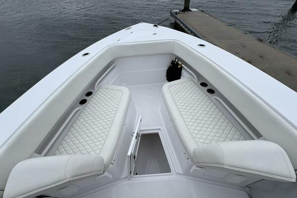 30ft Jupiter Yacht For Sale
