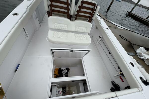 30ft Jupiter Yacht For Sale
