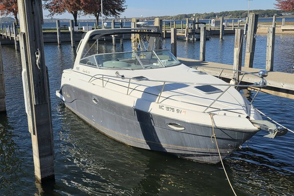 300ft Rinker Yacht For Sale