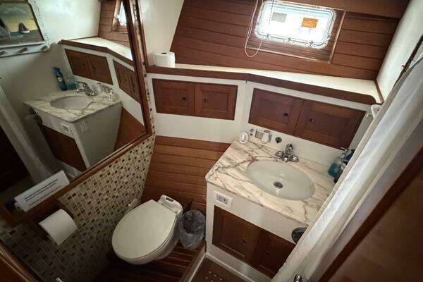 Island Gypsy  Yacht For Sale