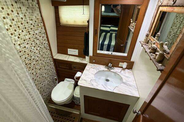 Island Gypsy  Yacht For Sale